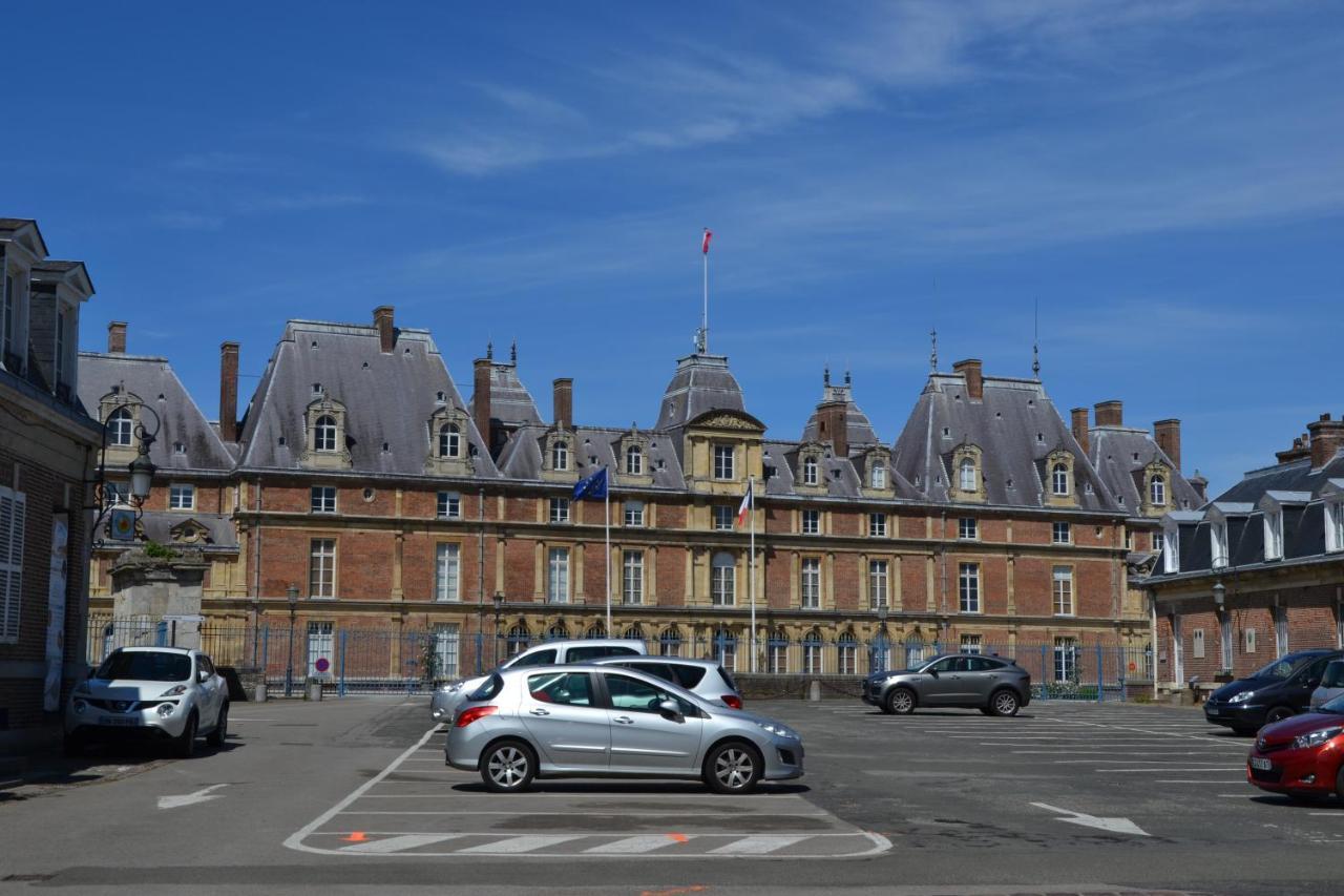 B&B Hotel Le Treport Friville Exterior photo